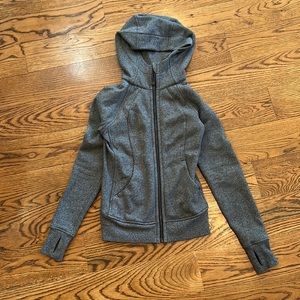 Lululemon zip up jacket size 2
